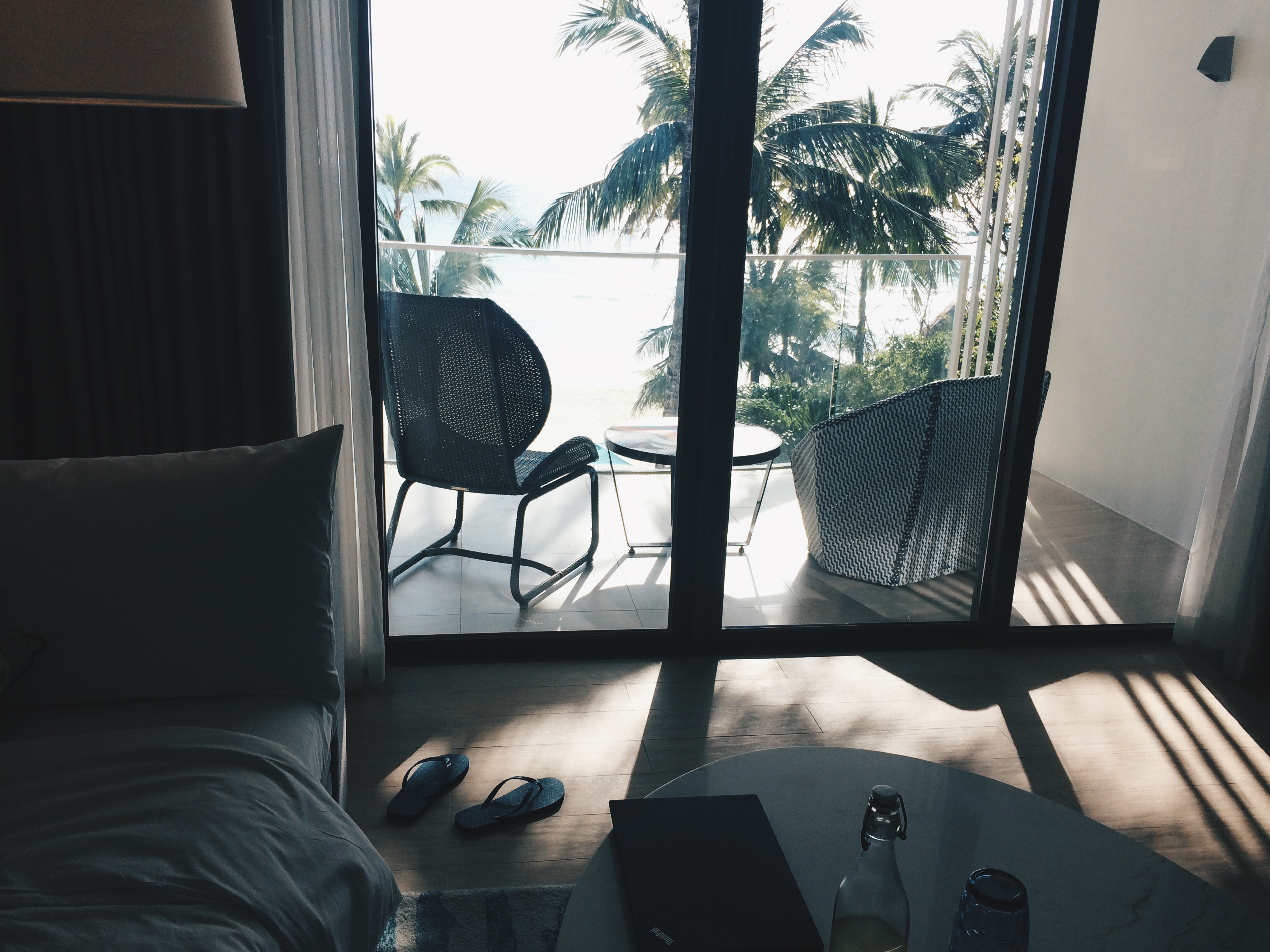 balcony